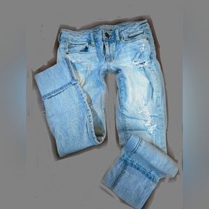 American Eagle Low rise Factory destruction wash skinny jeans Size 2